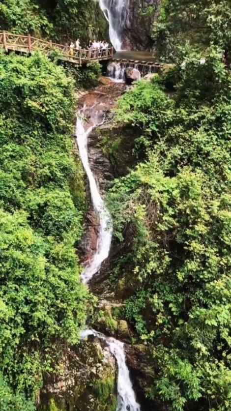 豪宅屋顶逃脱