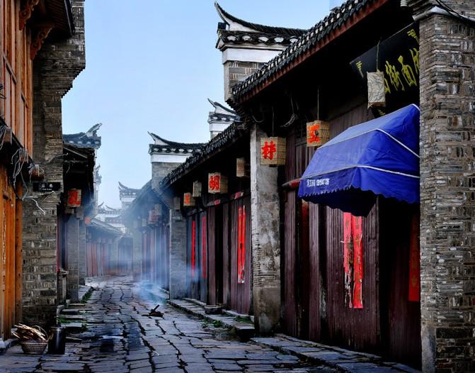 在炸五花肉之前，为什么要在猪皮上扎上密集的小孔？游戏画面